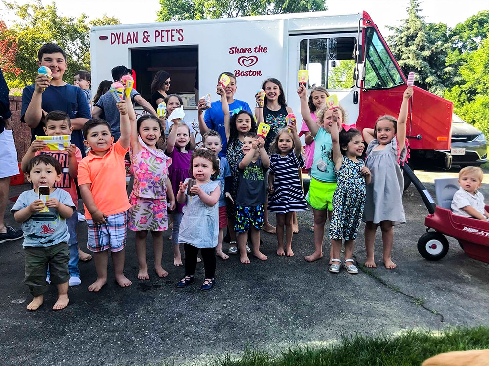 Dylan & Pete's Branded Ice Cream Truck Crowd Kids-min